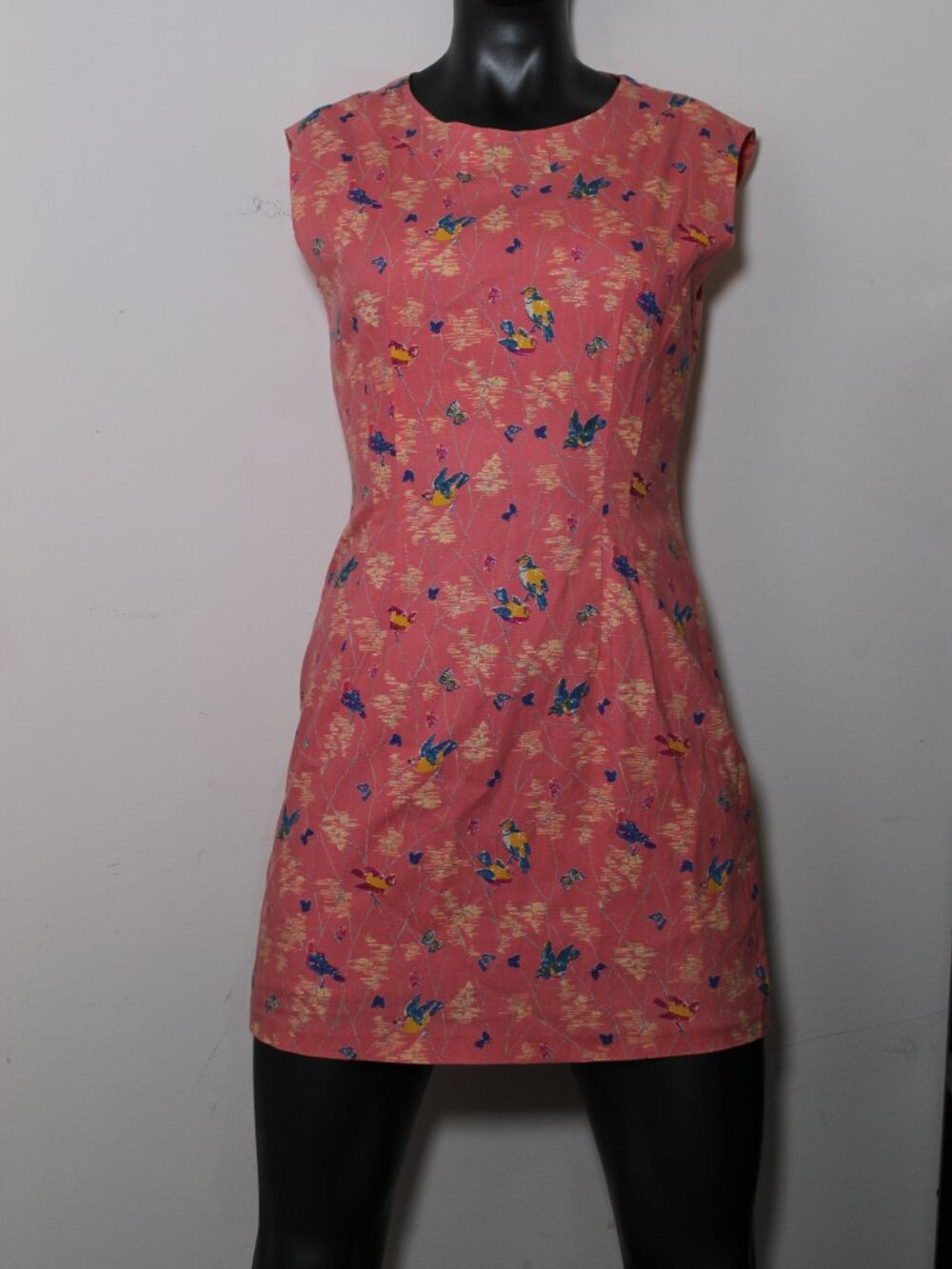Vintage Eileen Pink Novelty Bird Print Shift Dress Made in Korea